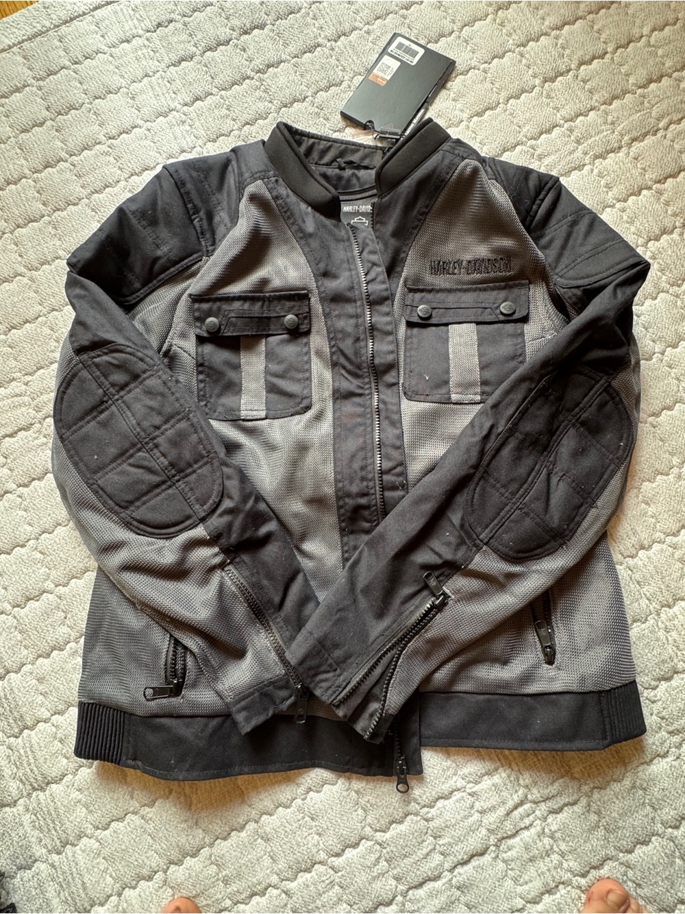 NWT Harley-Davidson women 1W(L) Black and Gray Lightweight Jacket